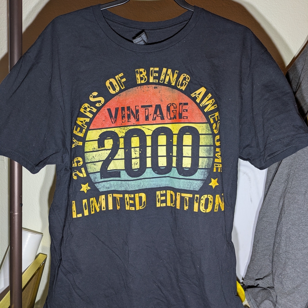 Gildan Black Vintage 2000 Limited Edition T-Shirt